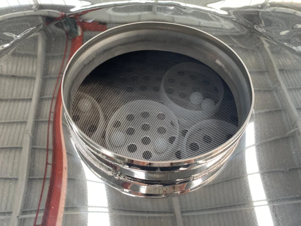 Feed inlet