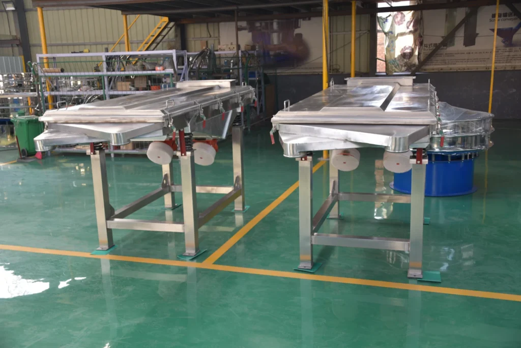 Linear Vibrating Sieve Manufacturer (1)_(1)