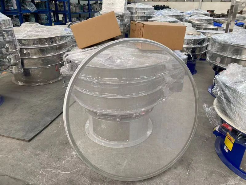 Detergent powder screening machine