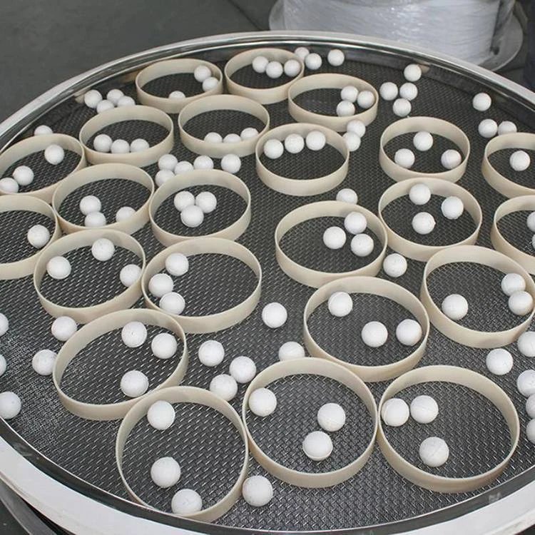 Screen Mesh with Bouncing Balls